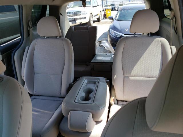 KNDMB5C18H6224137 KIA SEDONA LX