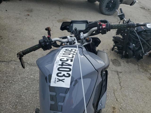 2017 YAMAHA FZ10 - JYARN48E3HA000575
