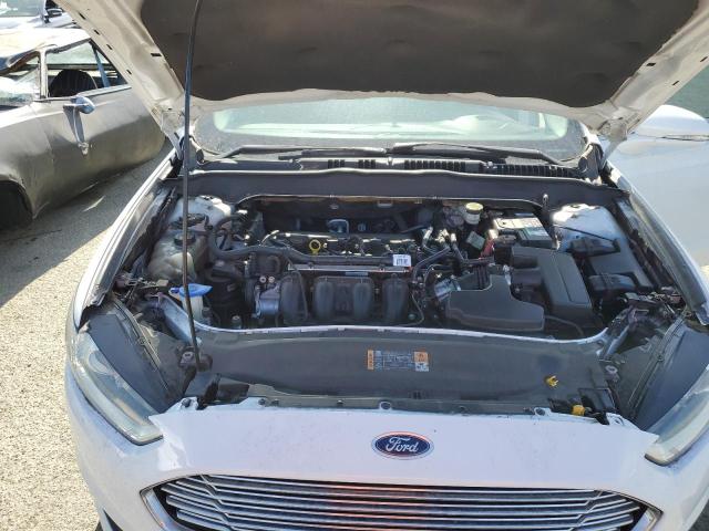 1FA6P0H71E5401077 Ford FUSION SE