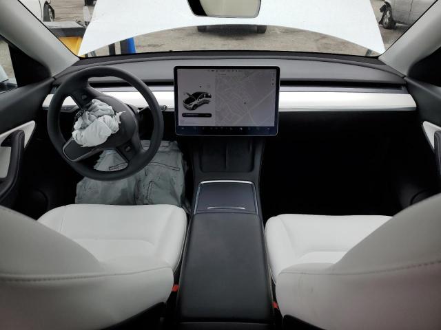 7SAYGAEE0NF347509 Tesla Model Y