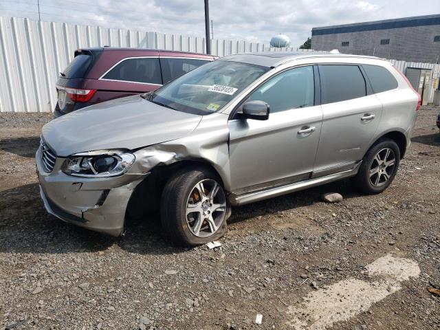 2015 Volvo XC60 T6 Platinum