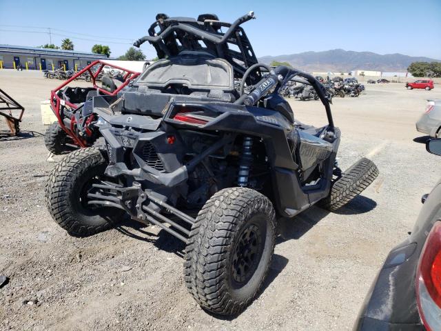 2017 CAN-AM MAVERICK - 3JBVXAW22HK000217