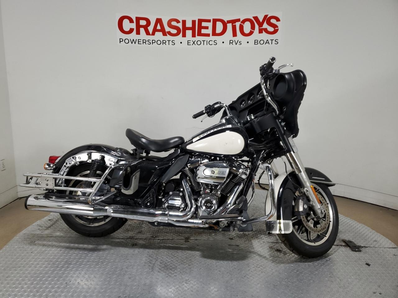 1HD1FMC17HB653468 HARLEY-DAVIDSON FLHTP POLI 2017