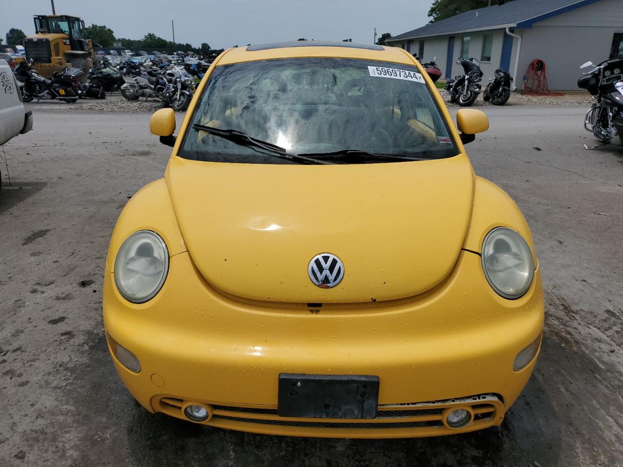 3VWCD21C5YM485134 2000 Volkswagen New Beetle Gls