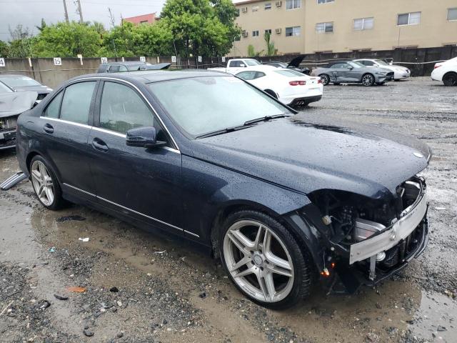 VIN WDDGF4HB4ER306833 2014 Mercedes-Benz C-Class, 250 no.4