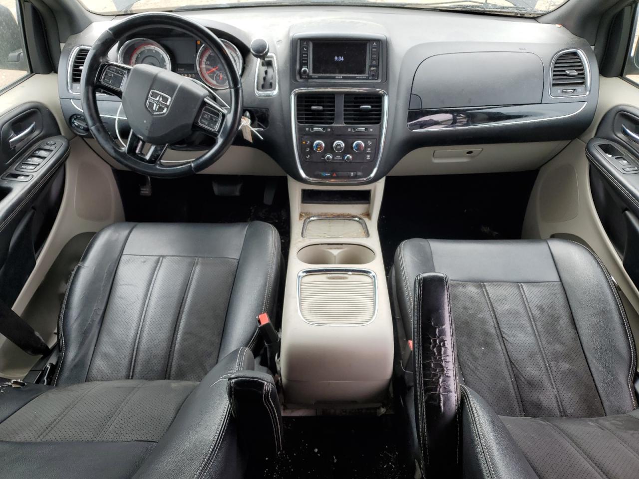 2C4RDGCG2KR717568 2019 Dodge Grand Caravan Sxt