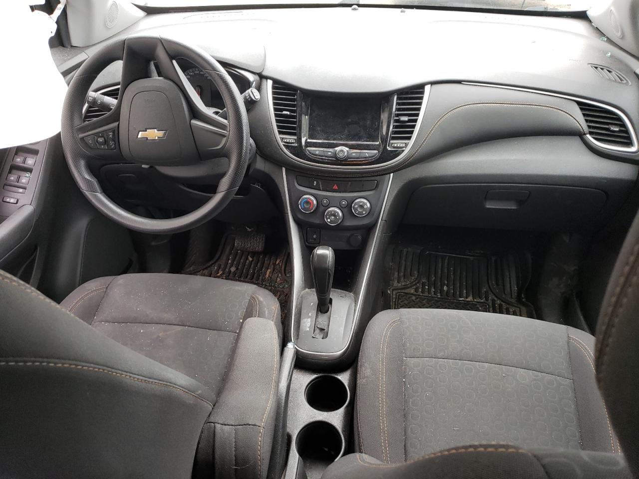 3GNCJKSB6KL303060 CHEVROLET TRAX 2019