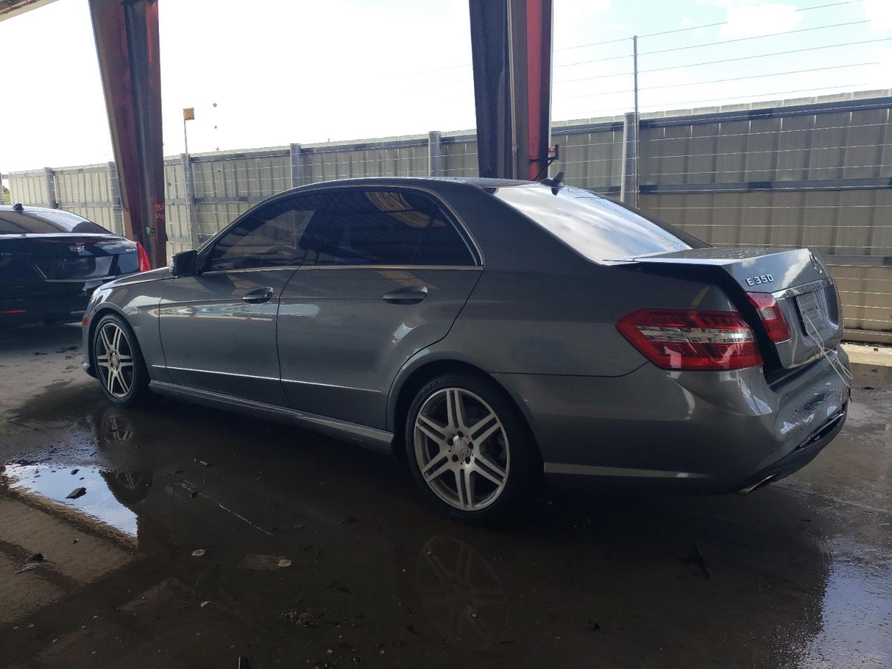 WDDHF5GB0BA419216 2011 Mercedes-Benz E 350