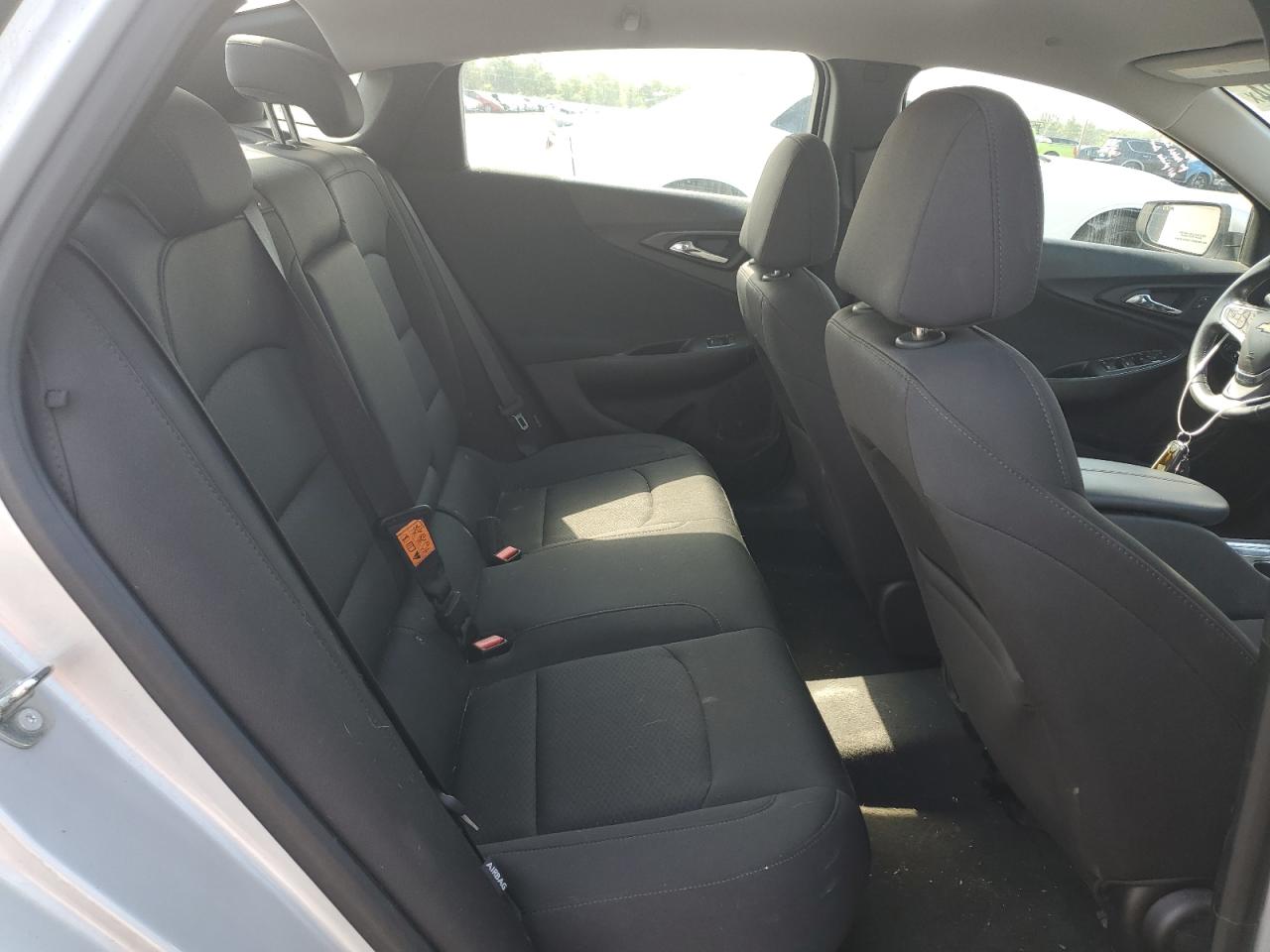 1G1ZD5ST4JF215369 CHEVROLET MALIBU 2018