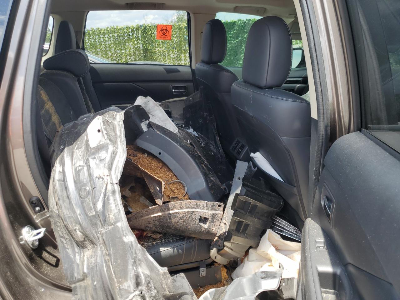 JA4AD3A38LZ009560 2020 Mitsubishi Outlander Se