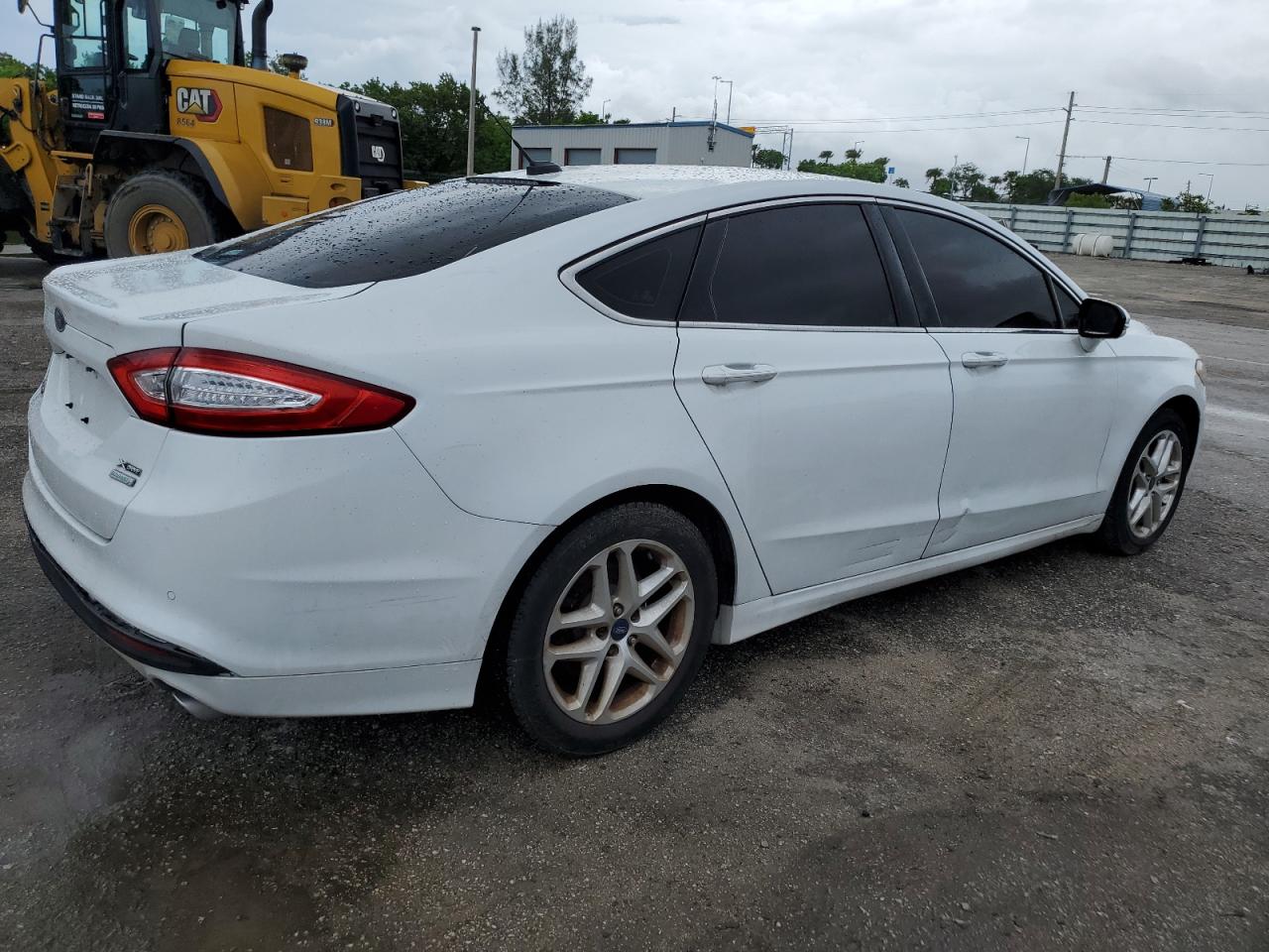 3FA6P0HD9ER282147 2014 Ford Fusion Se