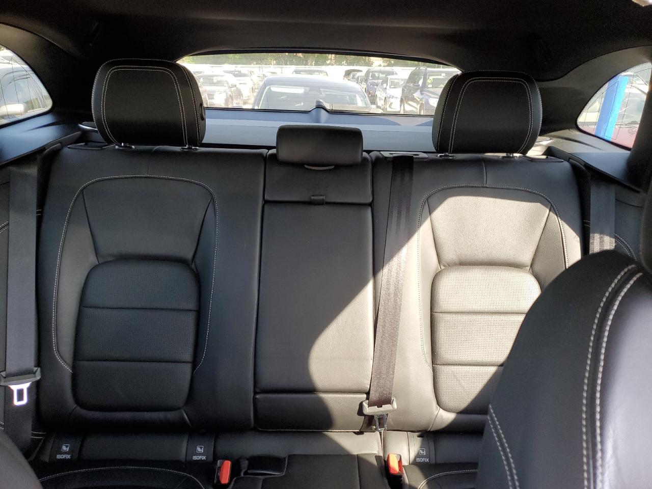 SADCL2GXXJA329047 2018 Jaguar F-Pace R - Sport