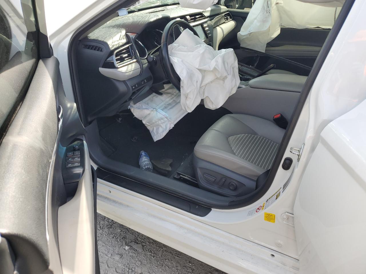 4T1B11HK3KU693493 TOYOTA CAMRY 2019