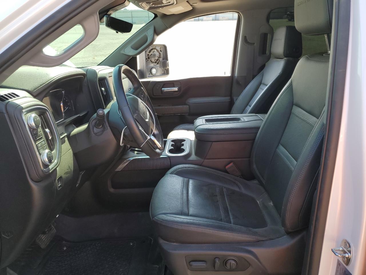 1GT49REY4NF288460 2022 GMC Sierra K2500 Denali