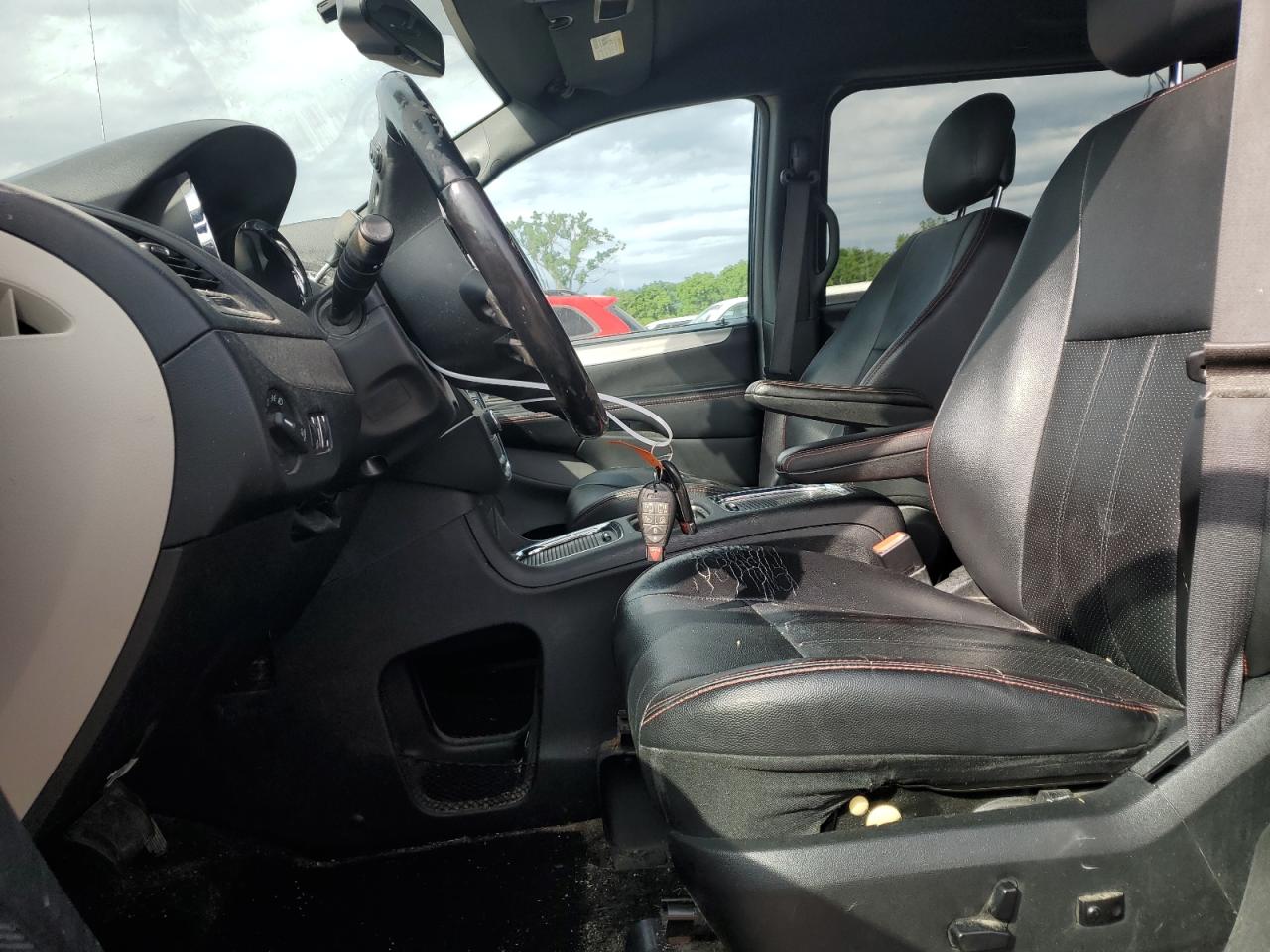 2C4RDGEG5HR715836 2017 Dodge Grand Caravan Gt