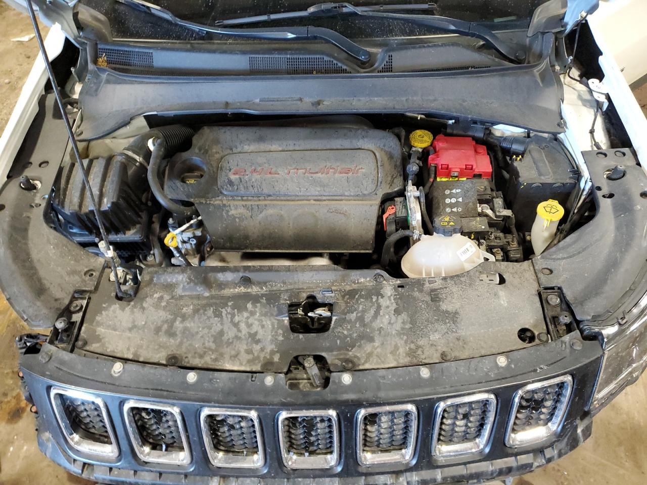 3C4NJDCB2KT828287 2019 Jeep Compass Limited