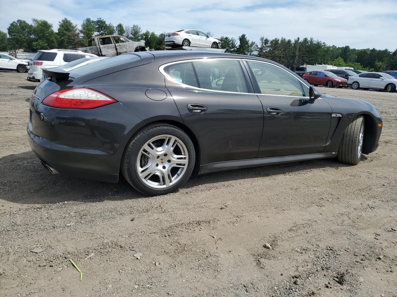 2012 Porsche Panamera S vin: WP0AB2A78CL061492