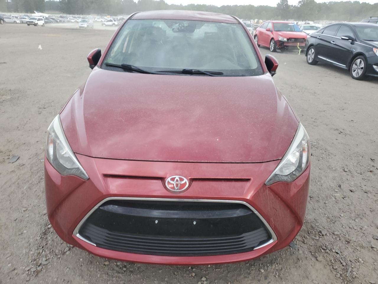 3MYDLBYV5HY167686 TOYOTA YARIS 2017