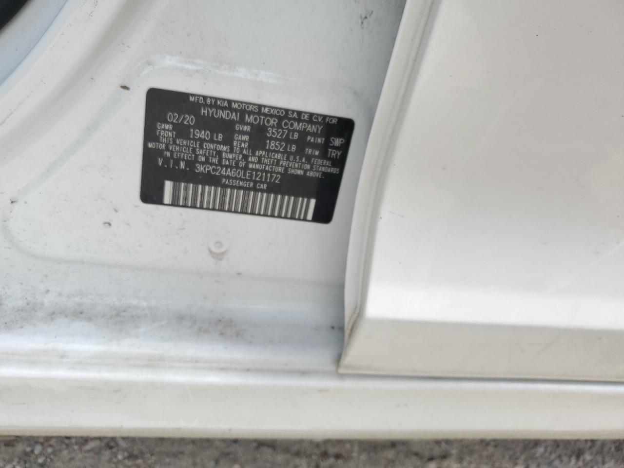 3KPC24A60LE121172 2020 Hyundai Accent Se