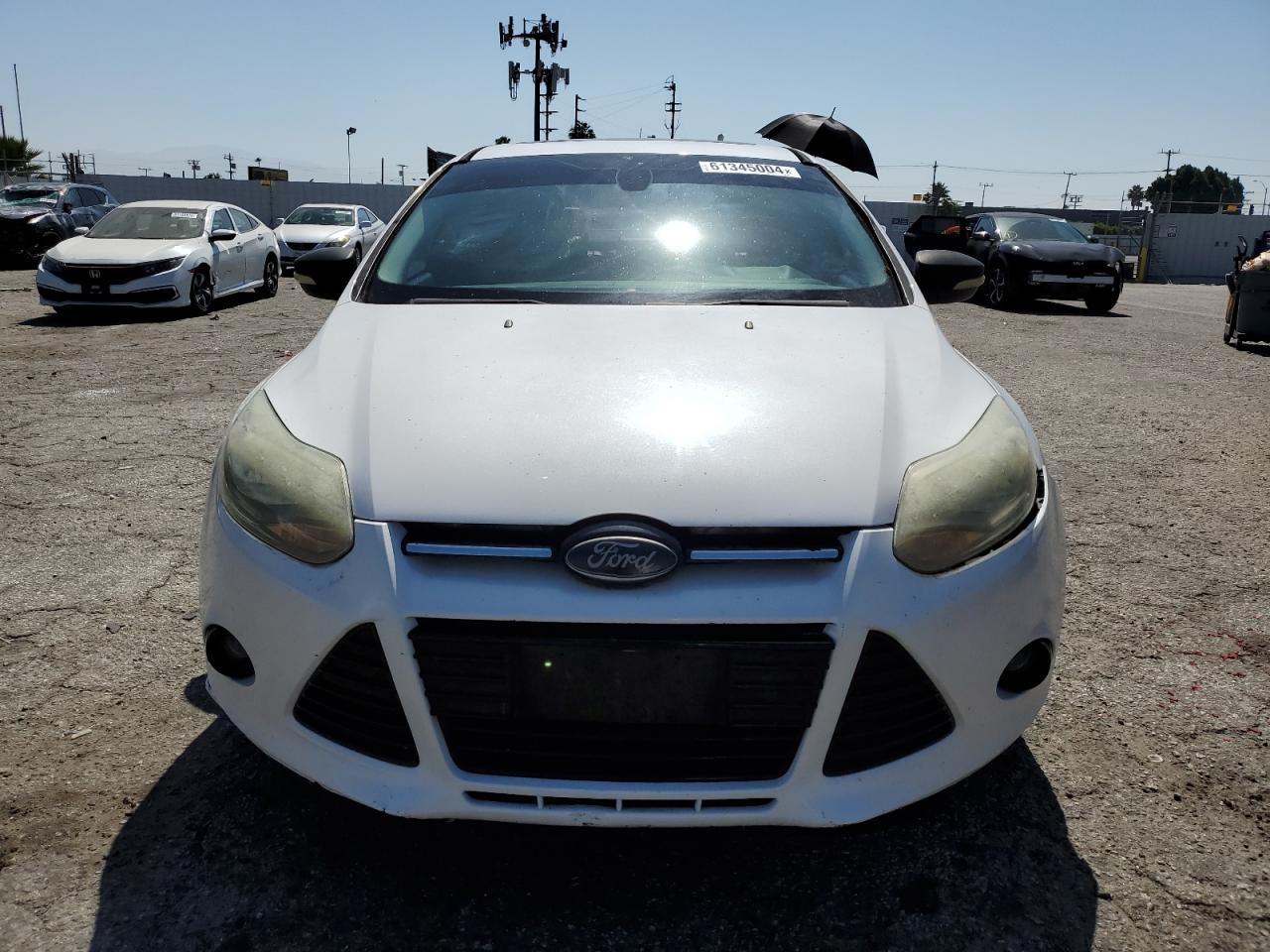 2012 Ford Focus Titanium vin: 1FAHP3J2XCL330415