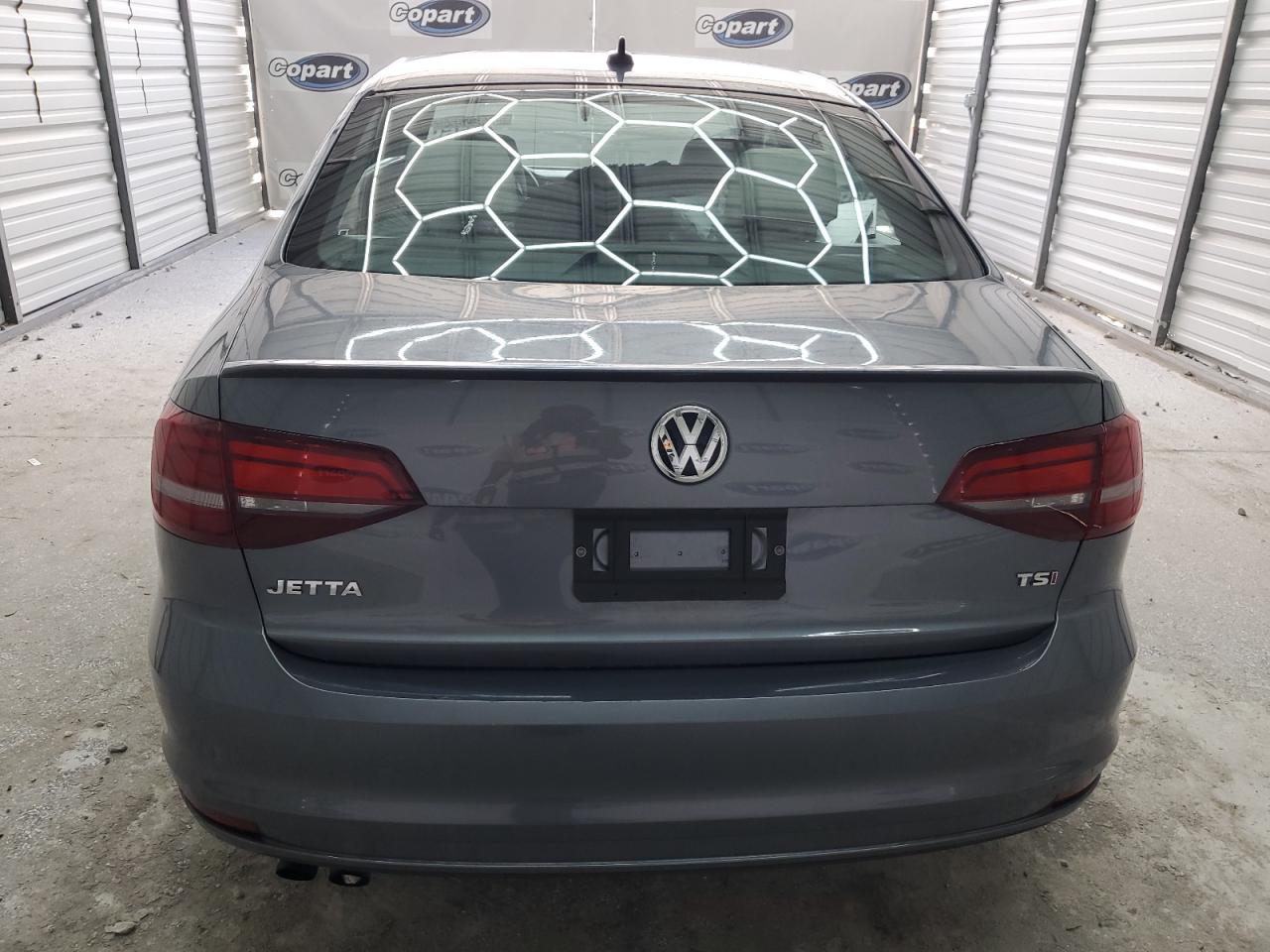 3VWD17AJ6HM353721 2017 Volkswagen Jetta Sport