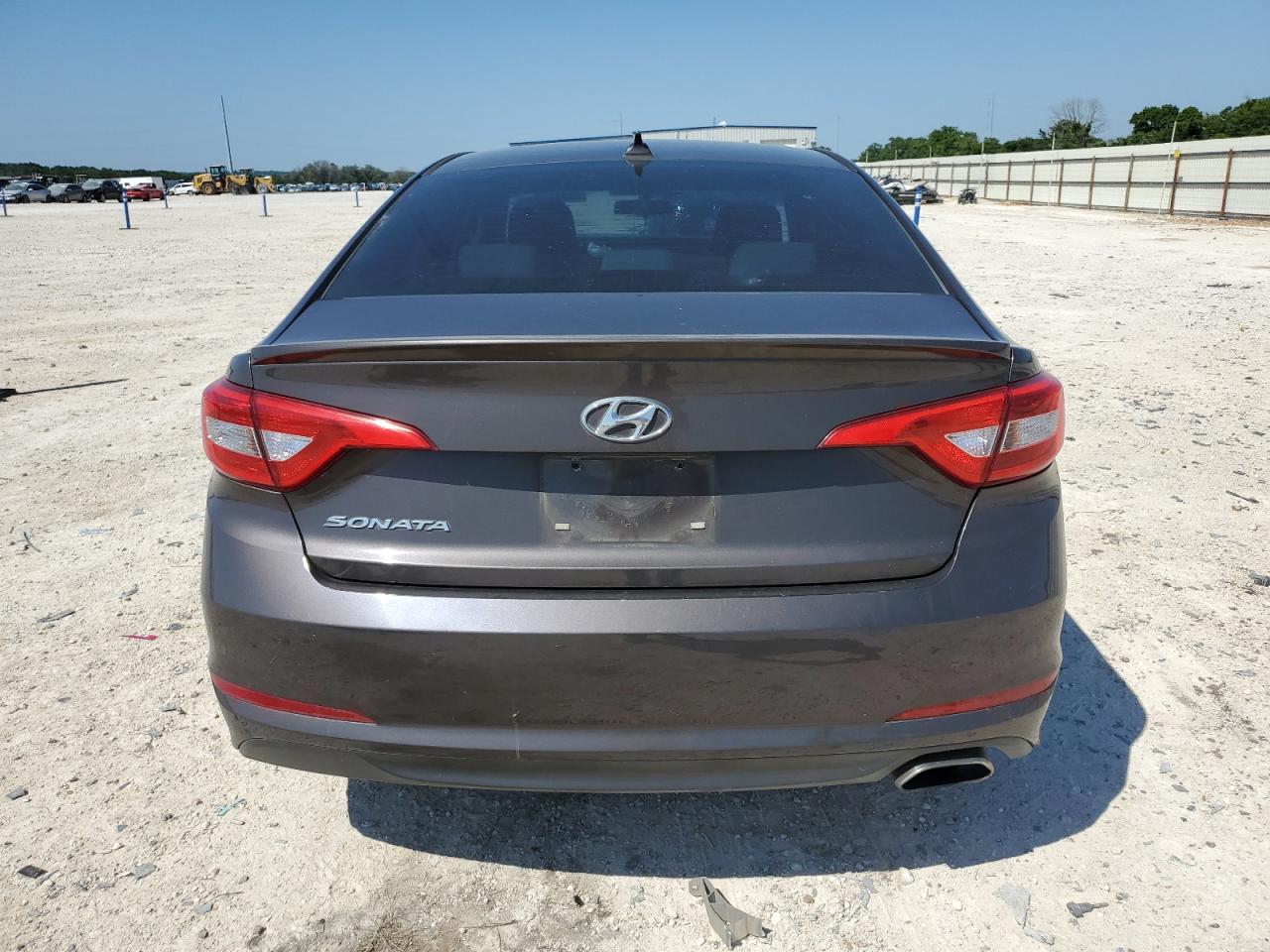 5NPE24AFXFH065377 2015 Hyundai Sonata Se