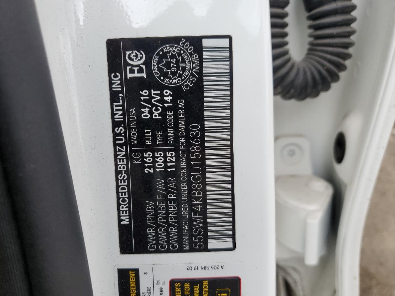 55SWF4KB8GU158630 2016 Mercedes-Benz C 300 4Matic