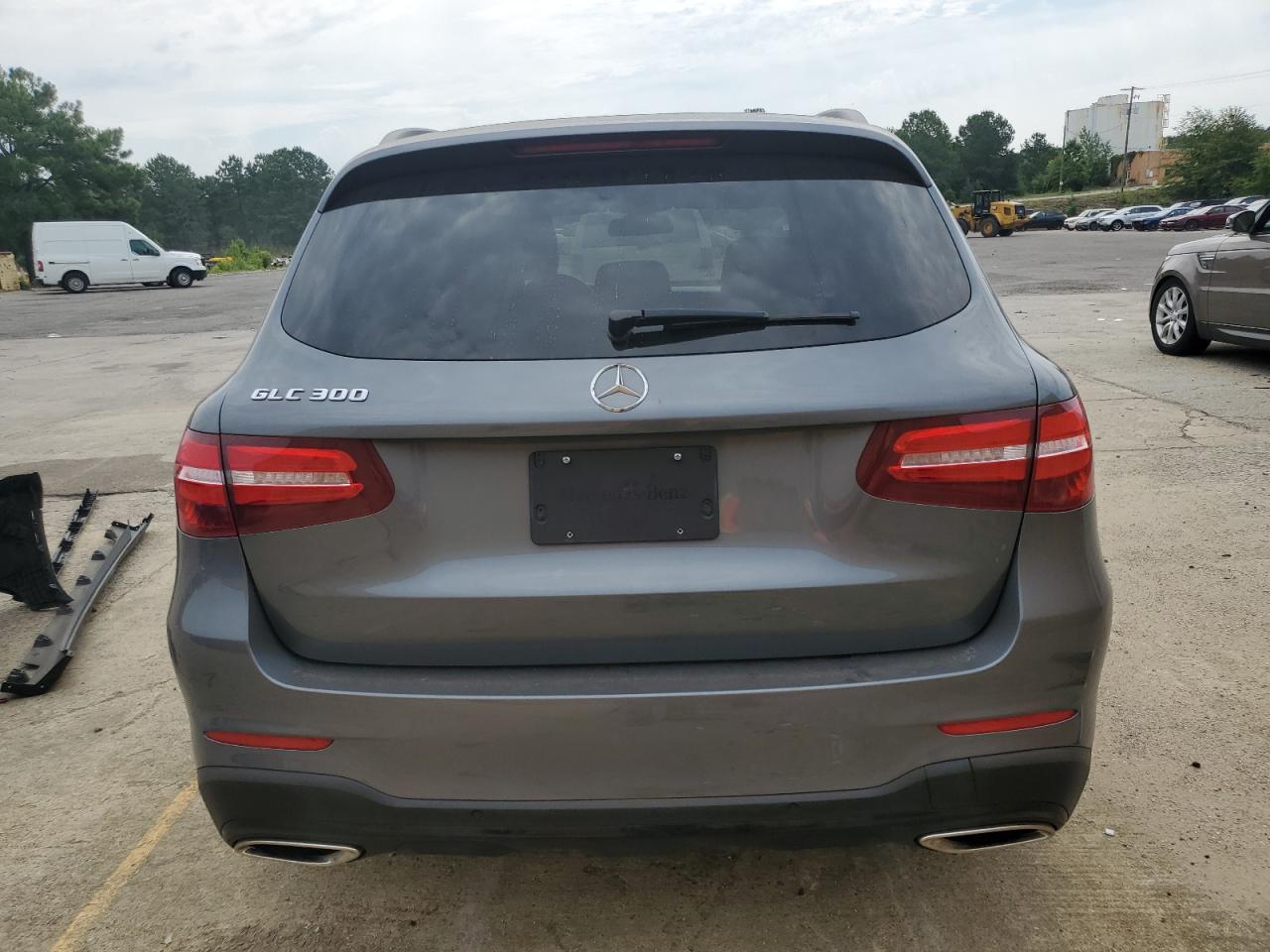 WDC0G4JB8KV180380 2019 Mercedes-Benz Glc 300