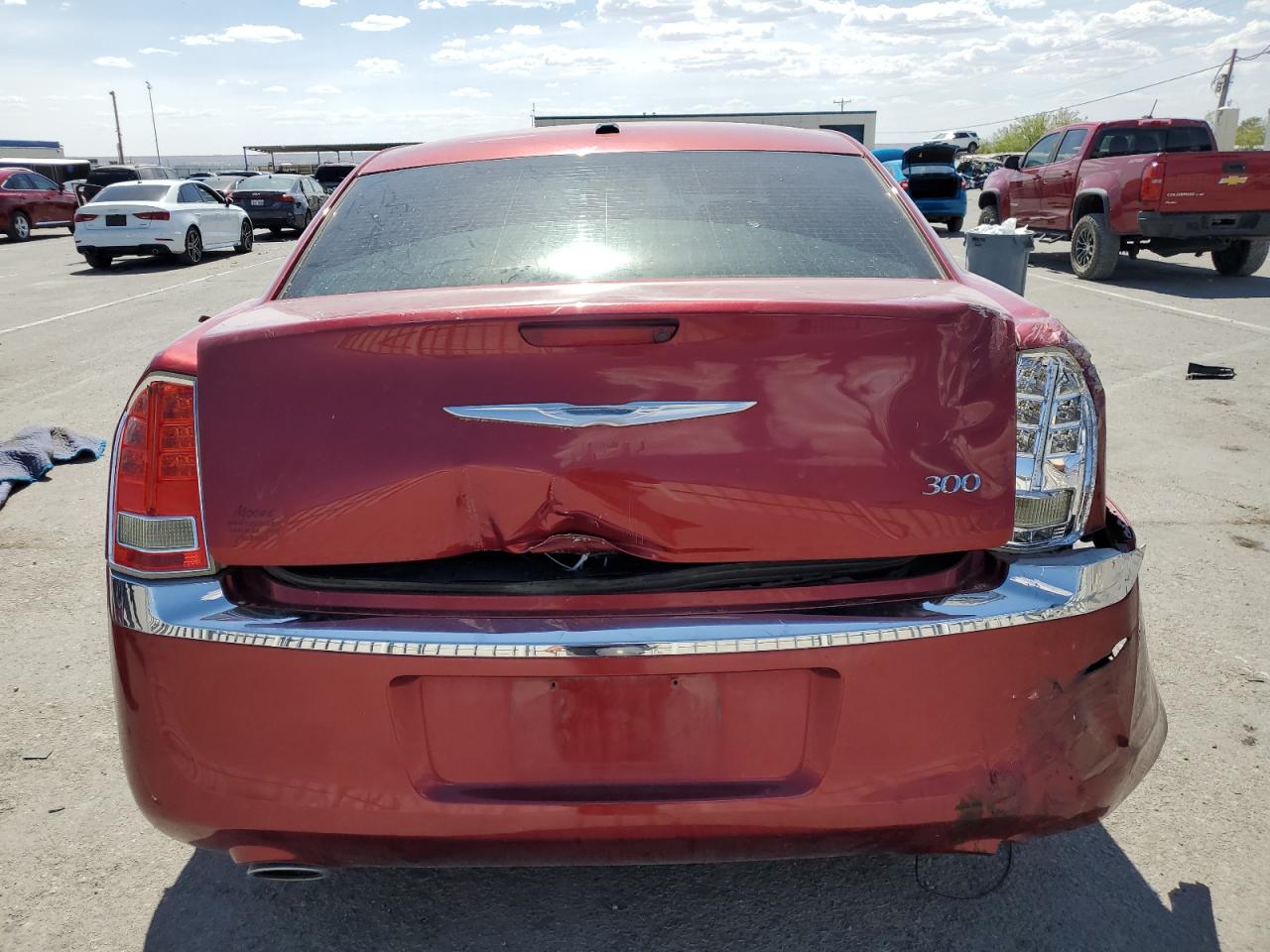 2C3CA4CG3BH573004 2011 Chrysler 300