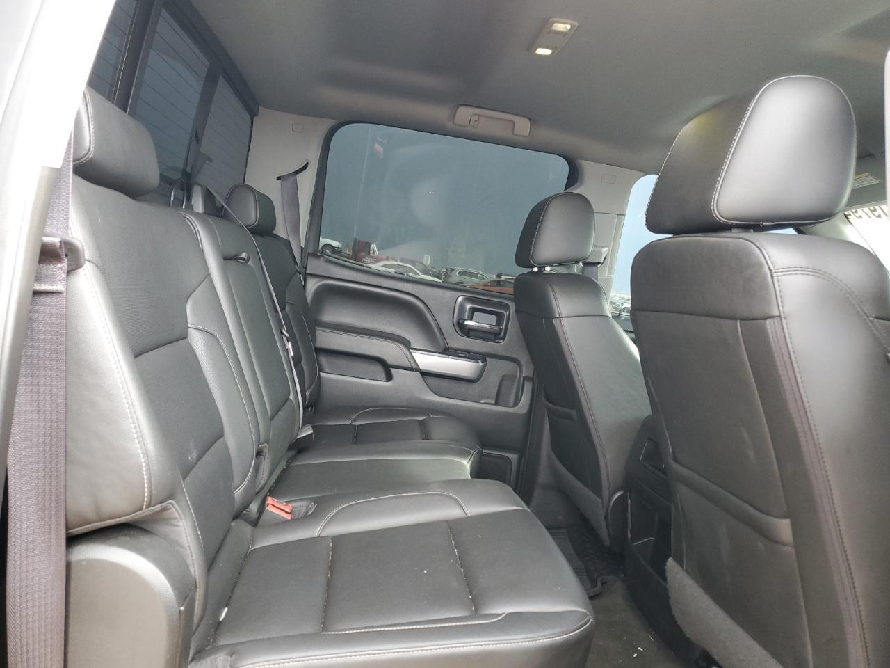 3GCUKSEJXGG157212 CHEVROLET ALL Models 2016