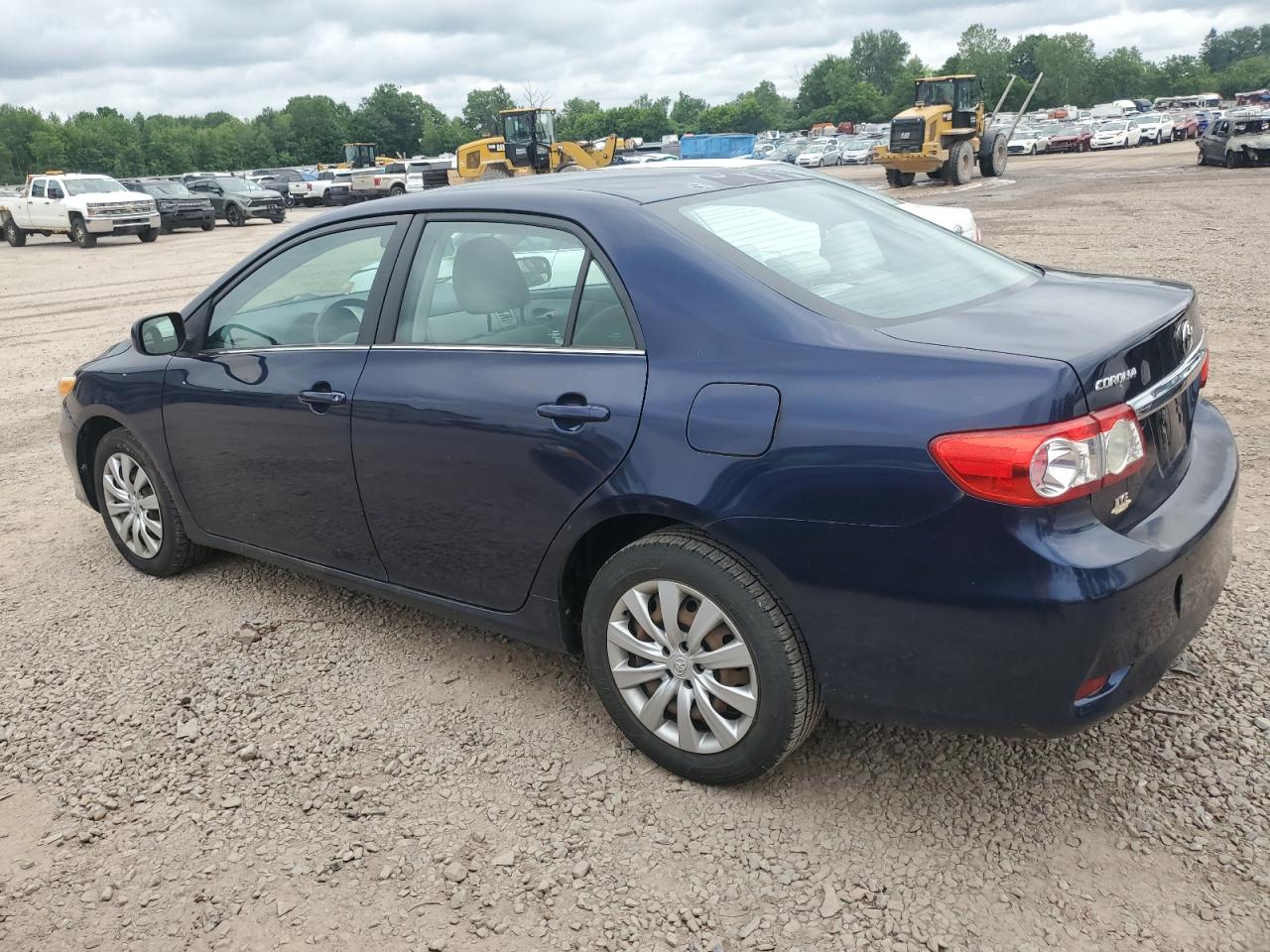 2T1BU4EE8DC953382 2013 Toyota Corolla Base