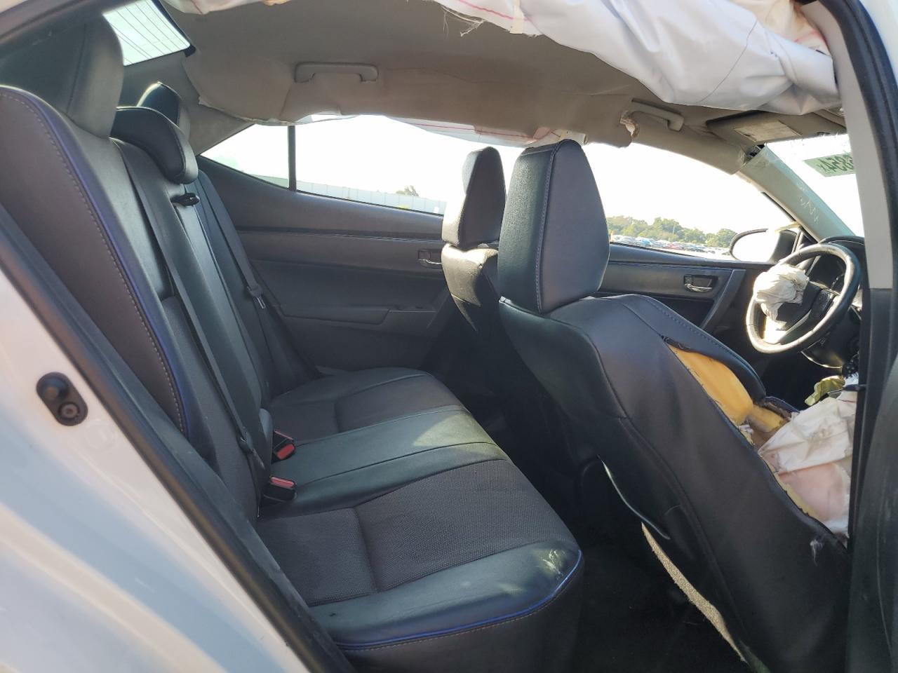 5YFBURHE8HP583825 TOYOTA COROLLA 2017