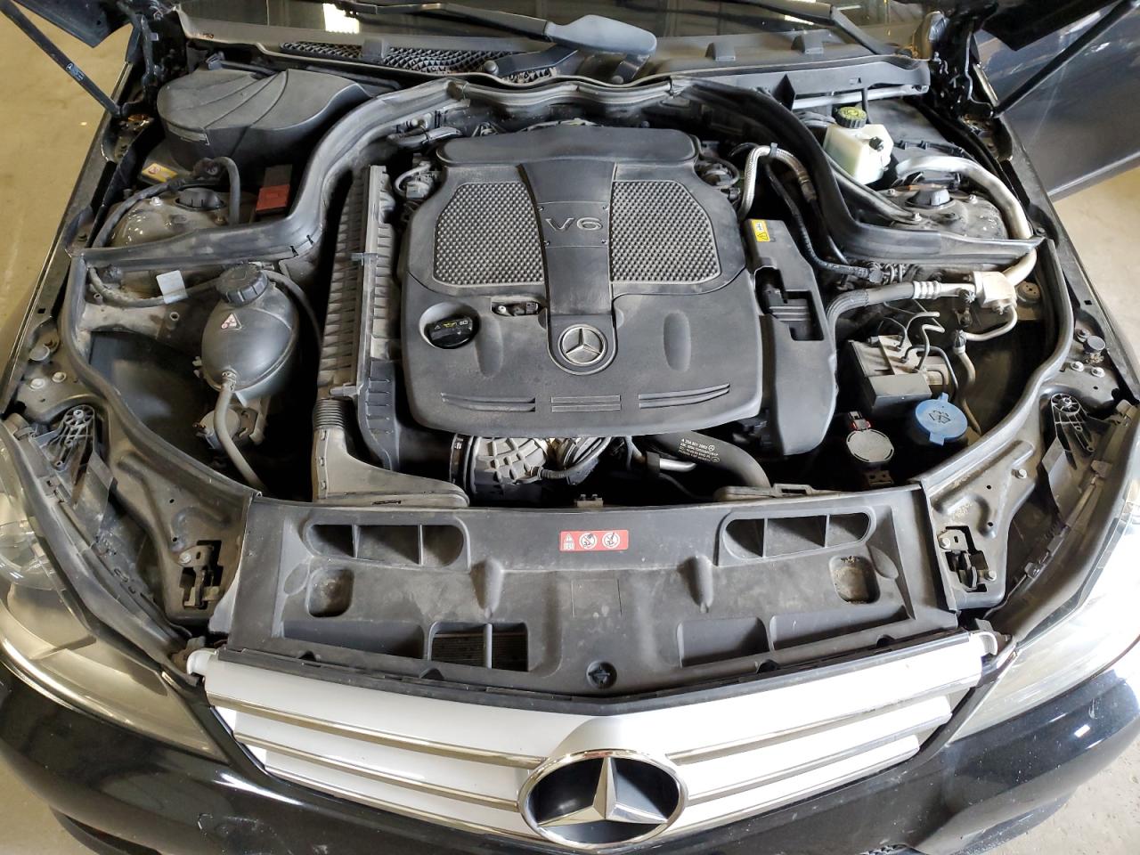 WDDGF8ABXDR250879 2013 Mercedes-Benz C 300 4Matic