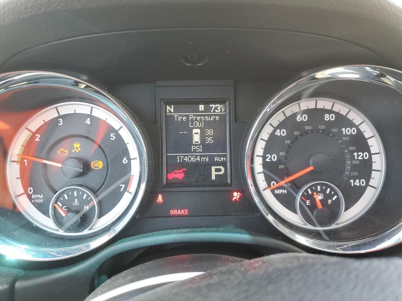 1D4RE4GG3BC653963 2011 Dodge Durango Crew