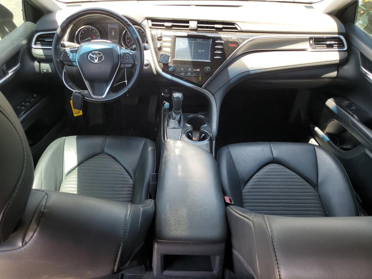 4T1B11HK8JU600904 TOYOTA CAMRY 2018