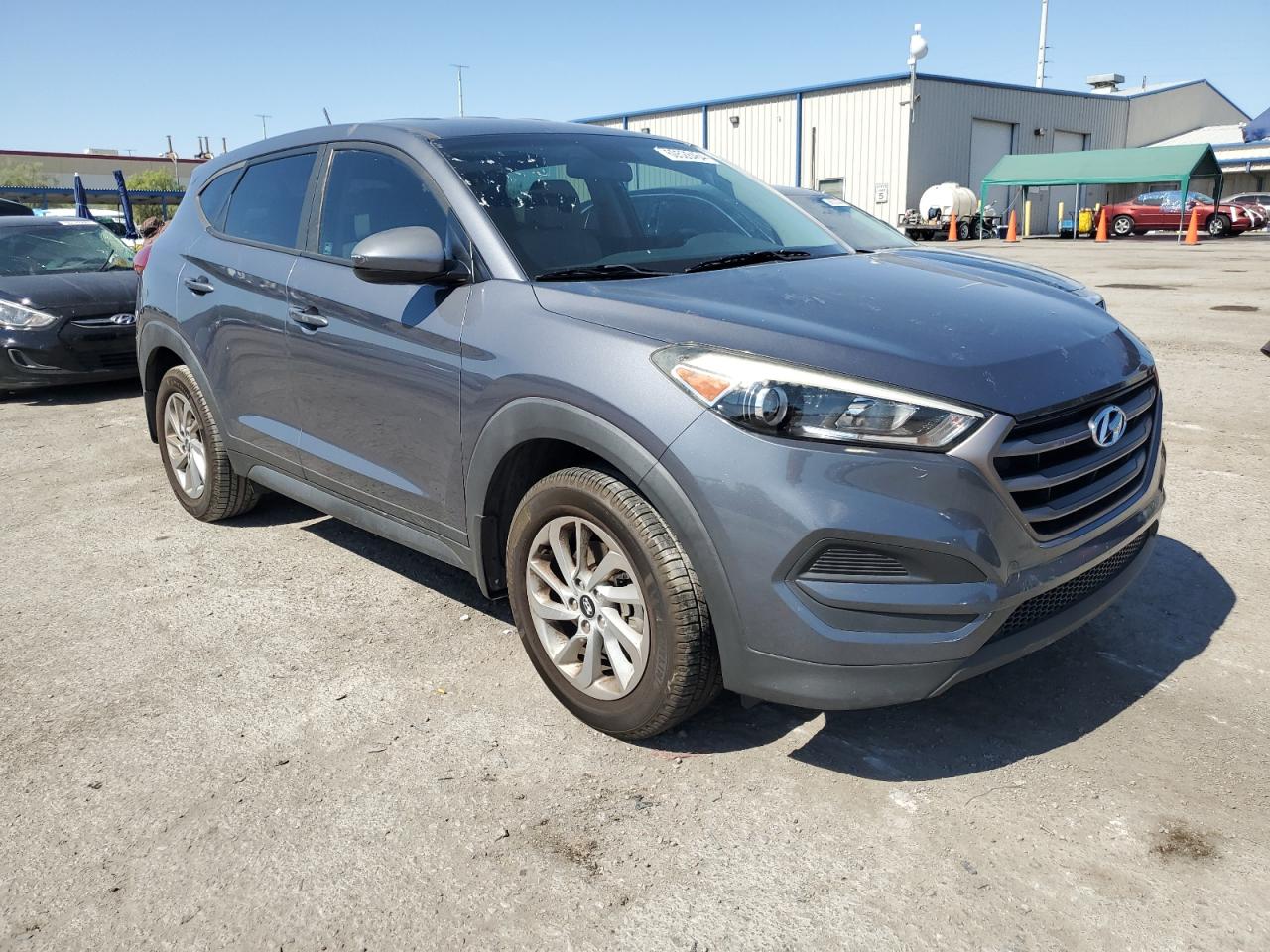 2016 Hyundai Tucson Se vin: KM8J23A44GU201769