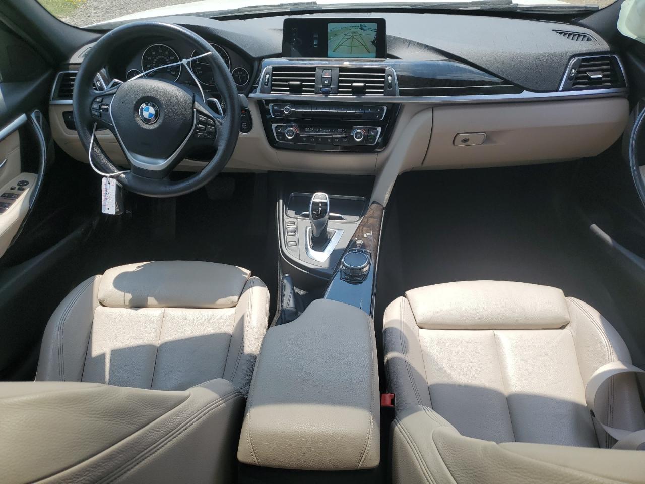 WBA8D9C37HA011775 2017 BMW 330 Xi