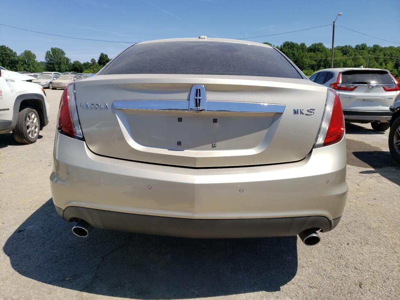 1LNHL9DR8BG614128 2011 Lincoln Mks