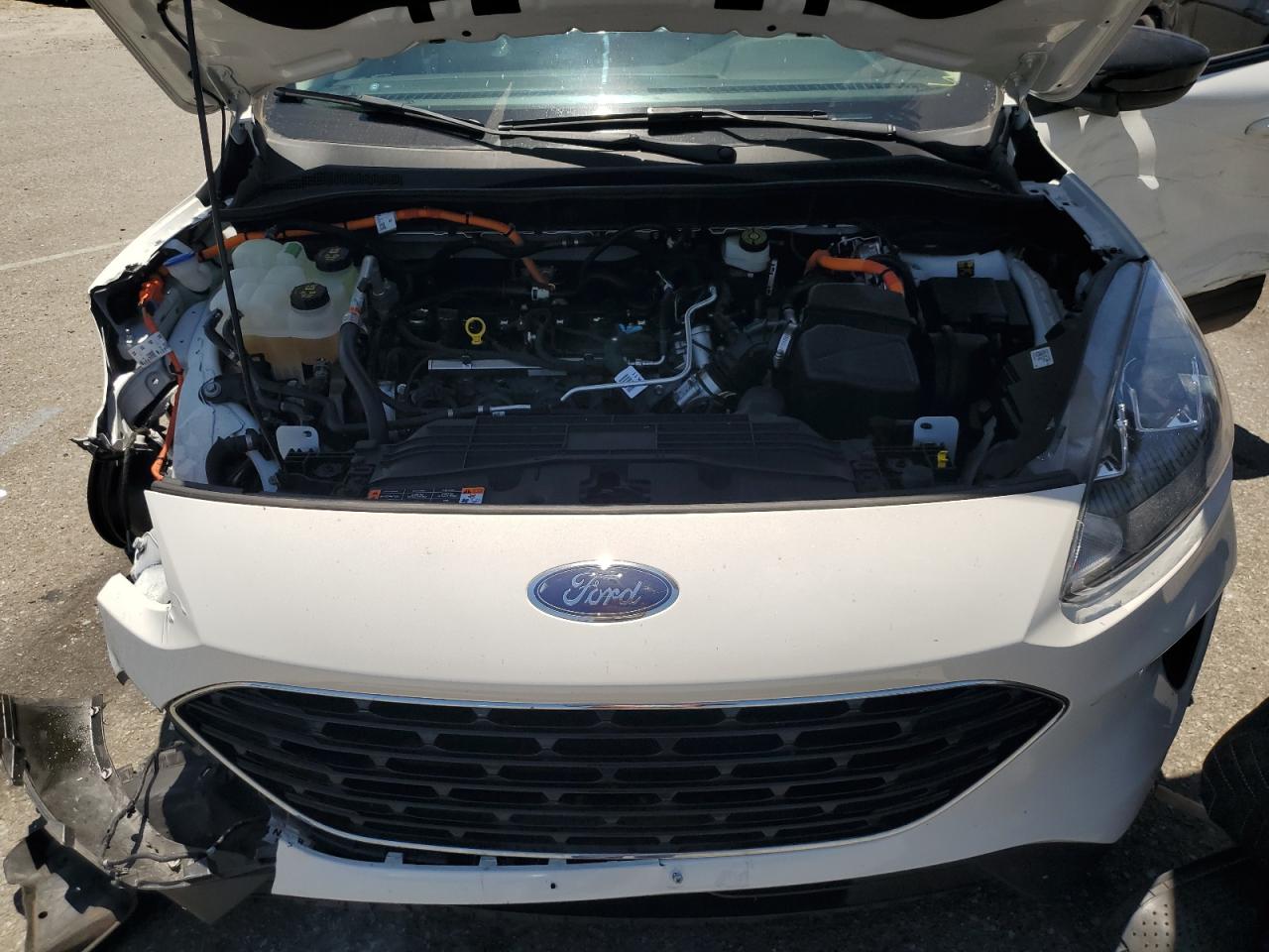 1FMCU0BZ7NUA27544 2022 Ford Escape Se