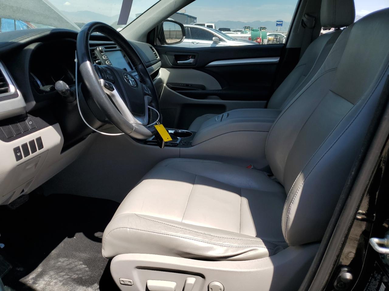 5TDJKRFH5ES035721 2014 Toyota Highlander Xle