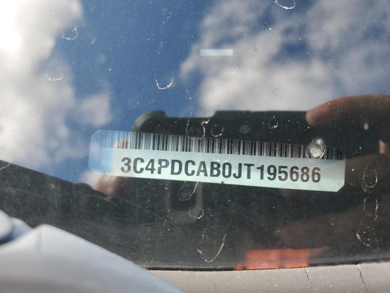 3C4PDCAB0JT195686 2018 Dodge Journey Se