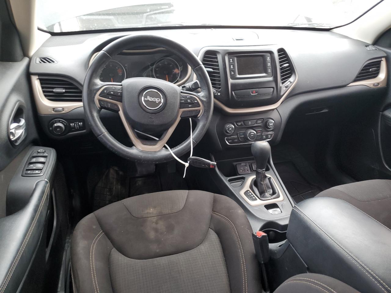 1C4PJLCB5GW222051 2016 Jeep Cherokee Latitude