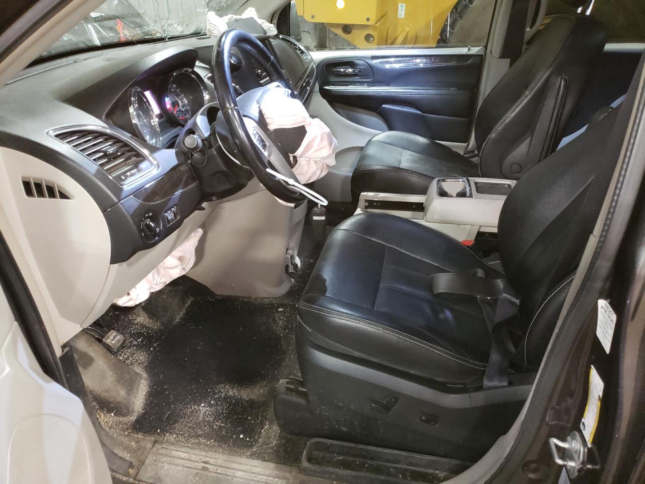 2C4RC1BG0GR281974 2016 Chrysler Town & Country Touring