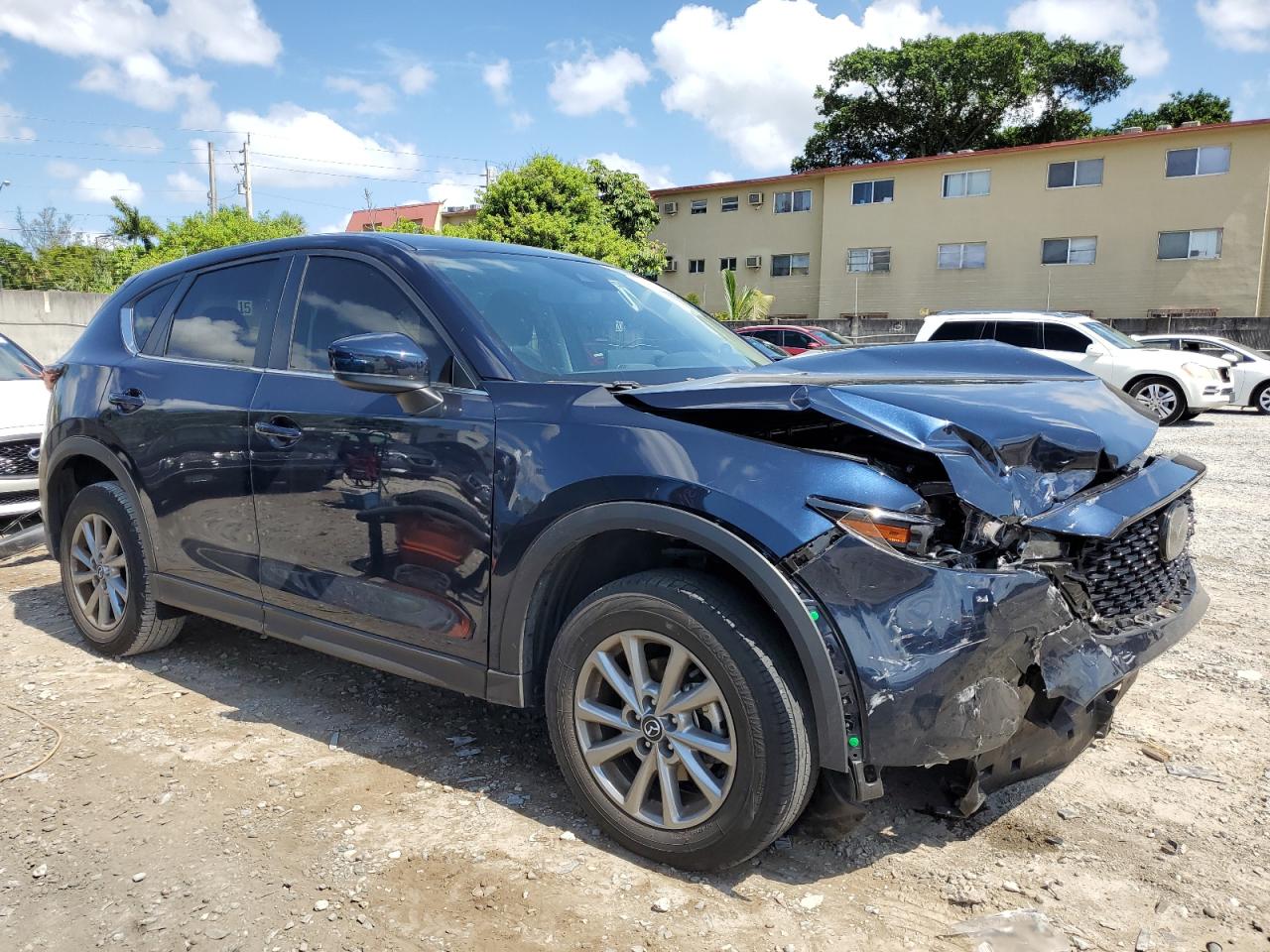 2022 Mazda Cx-5 Preferred vin: JM3KFBCMXN0638711