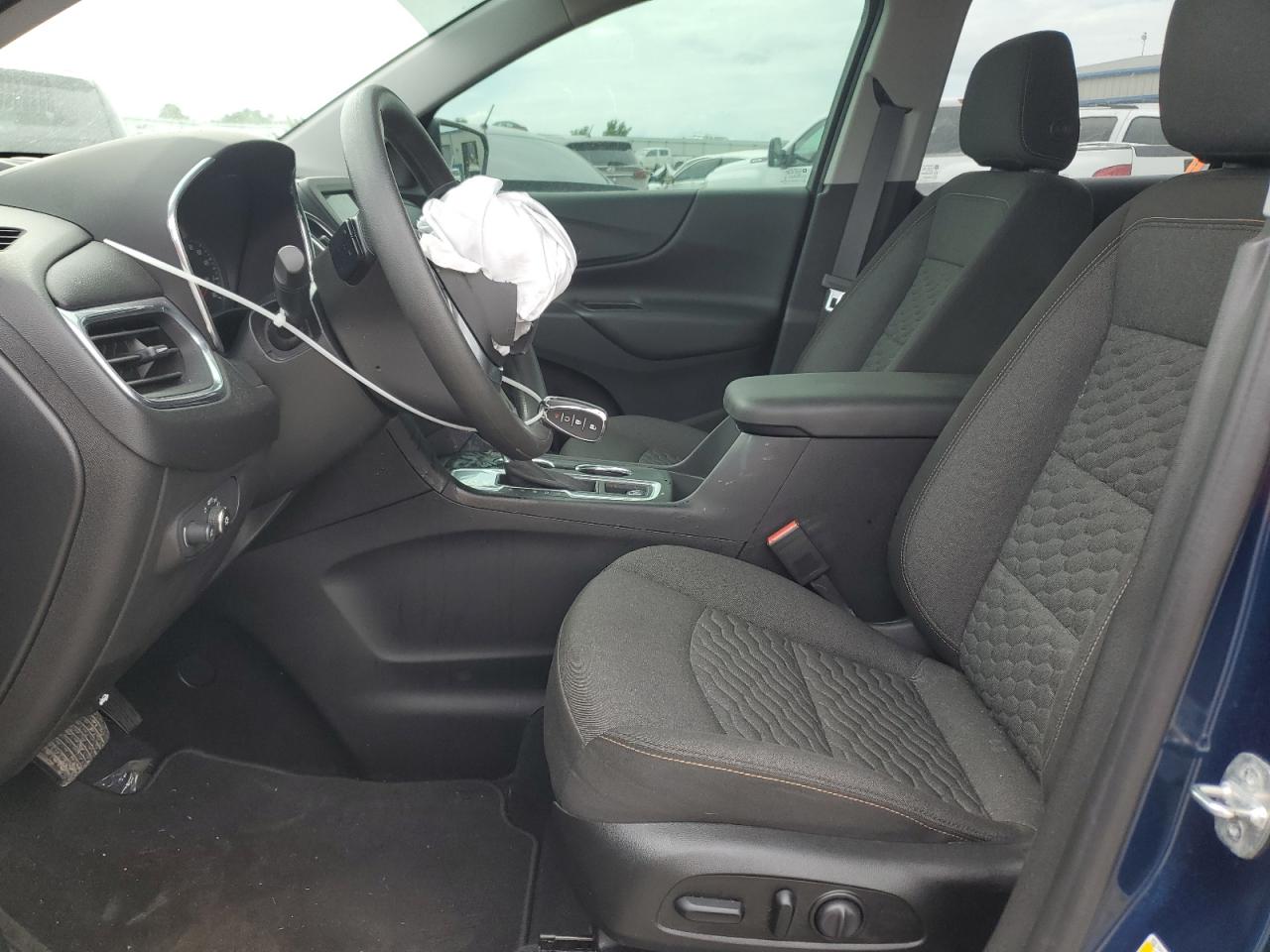 2GNAXKEV4L6121598 CHEVROLET EQUINOX 2020