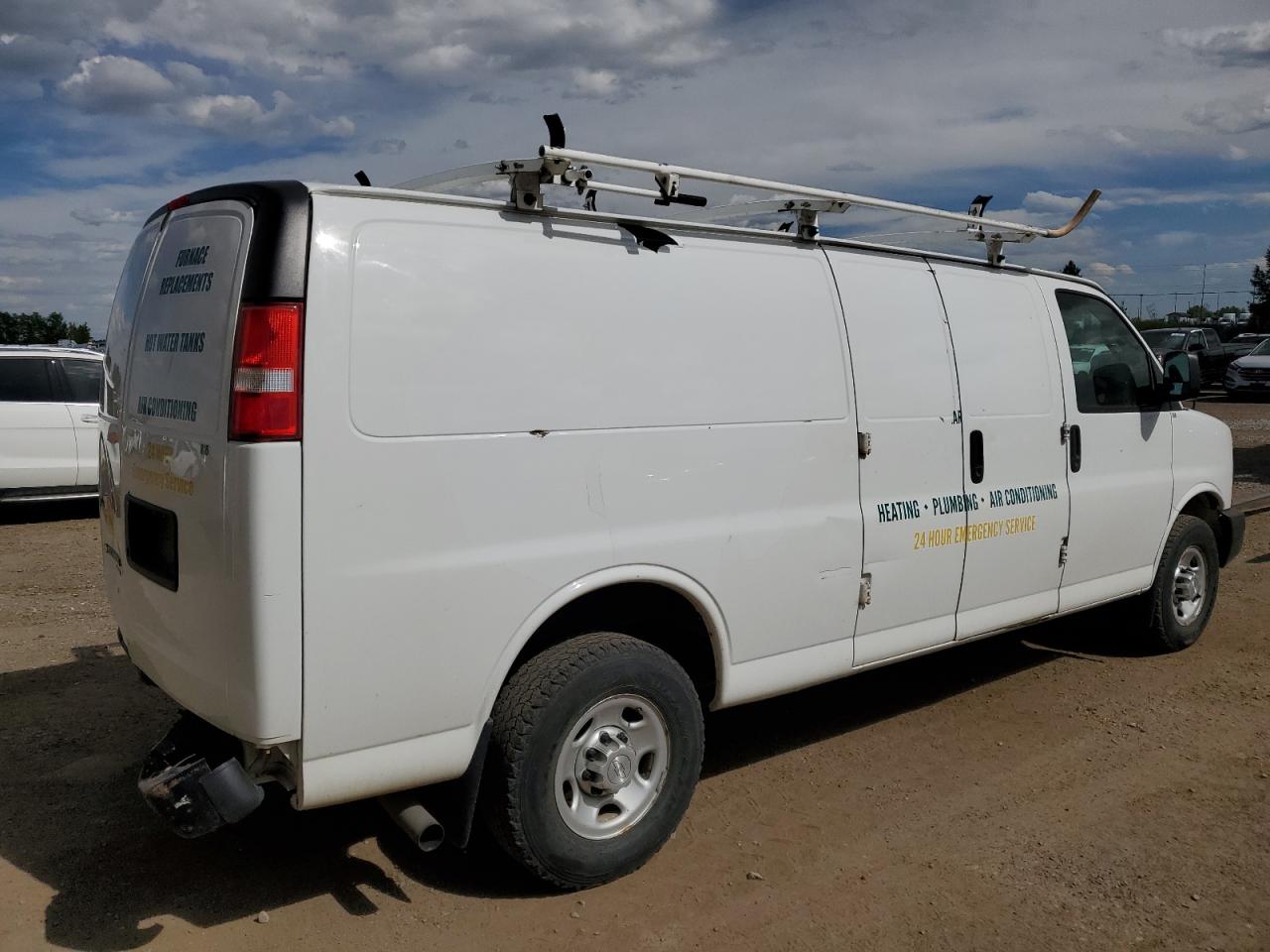 1GCWGBFF4G1125925 CHEVROLET EXPRESS 2016