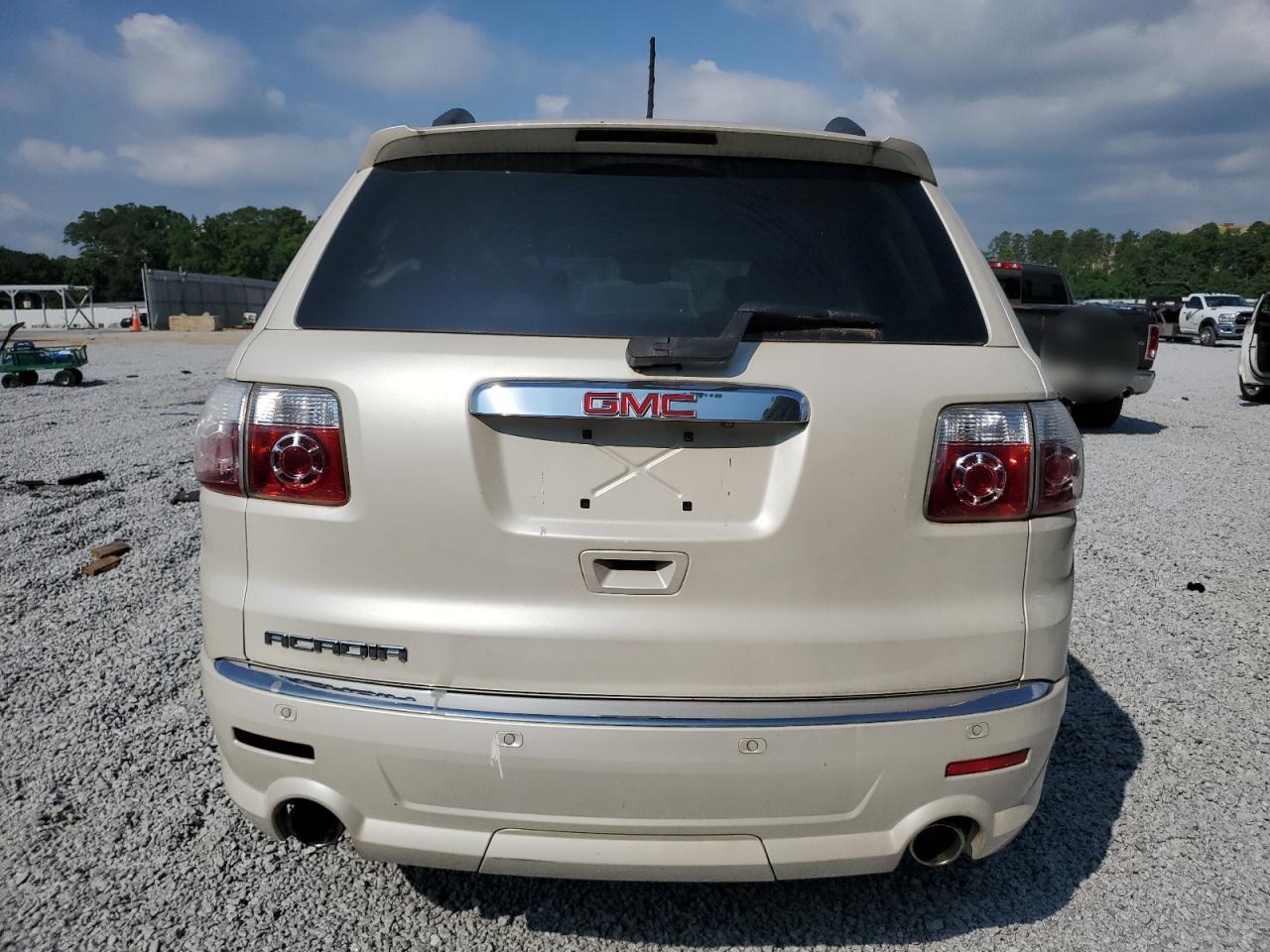 2012 GMC Acadia Denali vin: 1GKKRTED1CJ313041