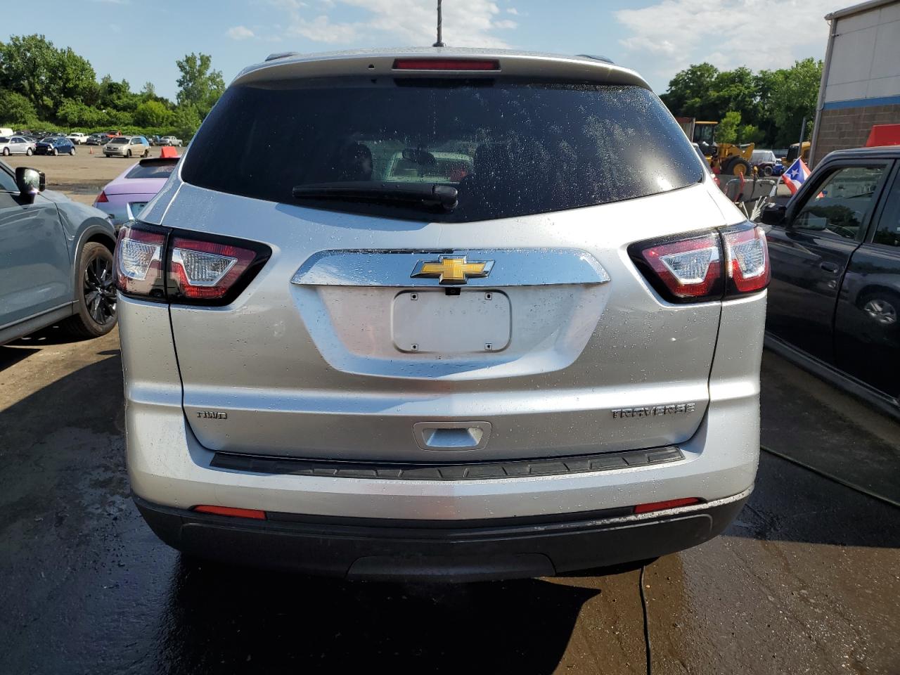 1GNKVFED1FJ175263 2015 Chevrolet Traverse Ls