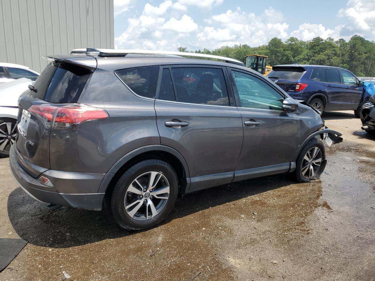 2T3WFREV2GW301201 TOYOTA RAV4 2016