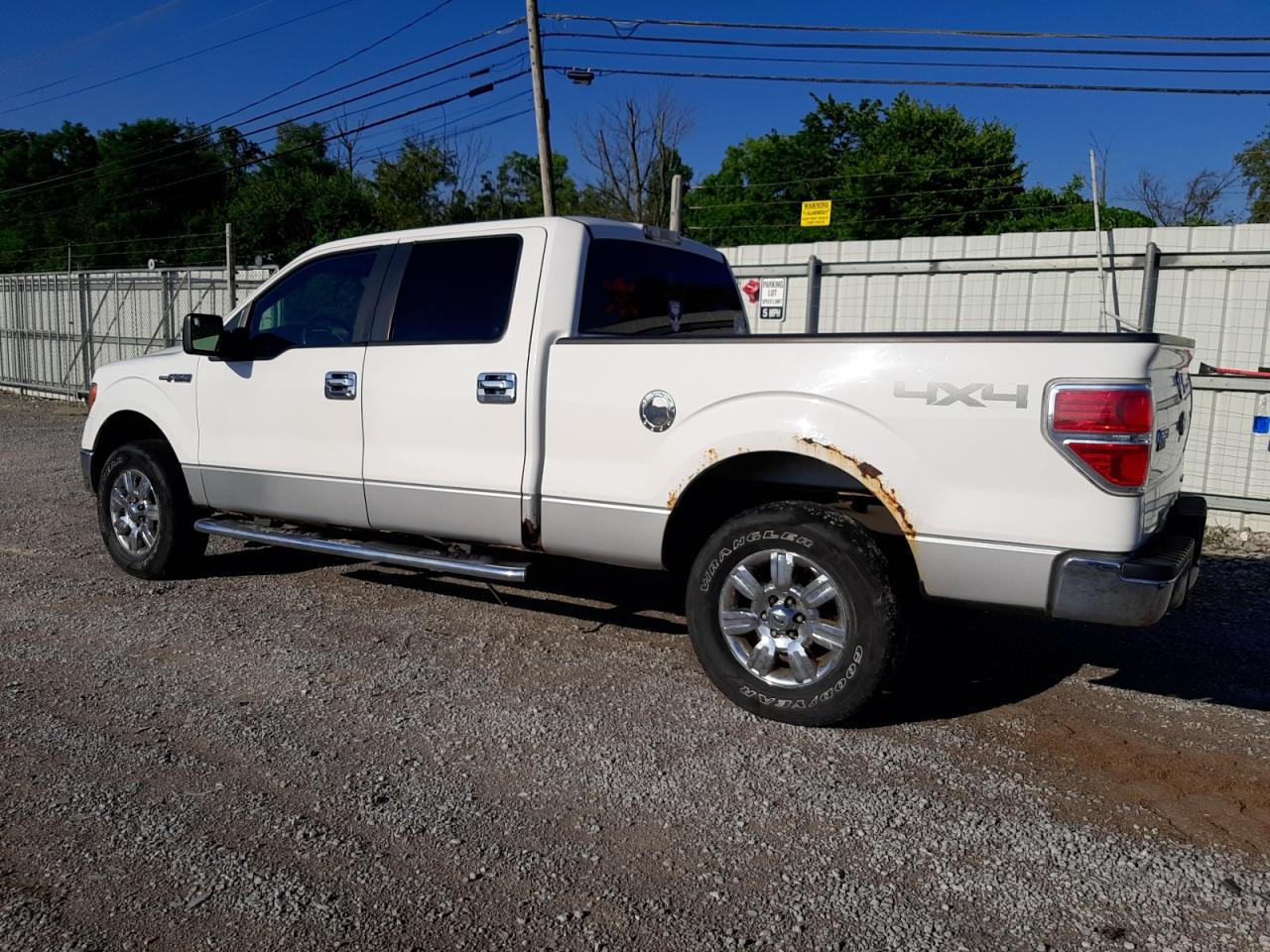 2012 Ford F150 Supercrew vin: 1FTFW1EFXCFB74820